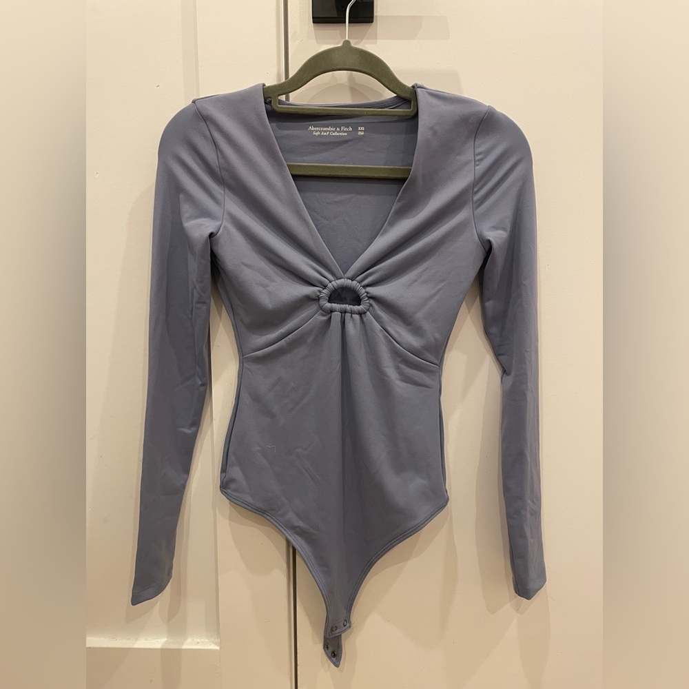 NWOT Abercrombie & Fitch Blue D Ring Cut Out Bodysuit